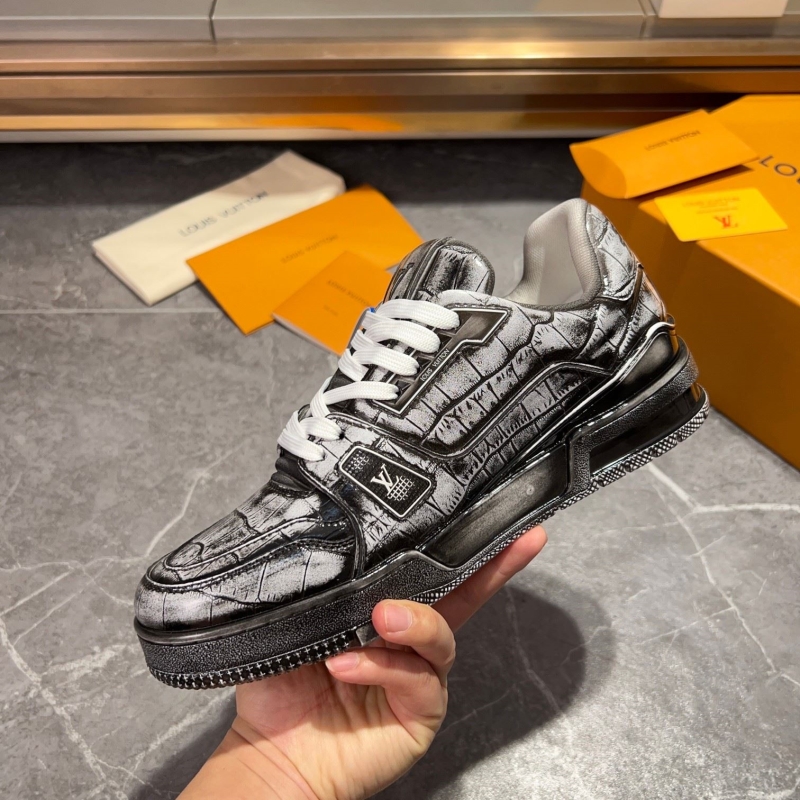 Louis Vuitton Sneakers